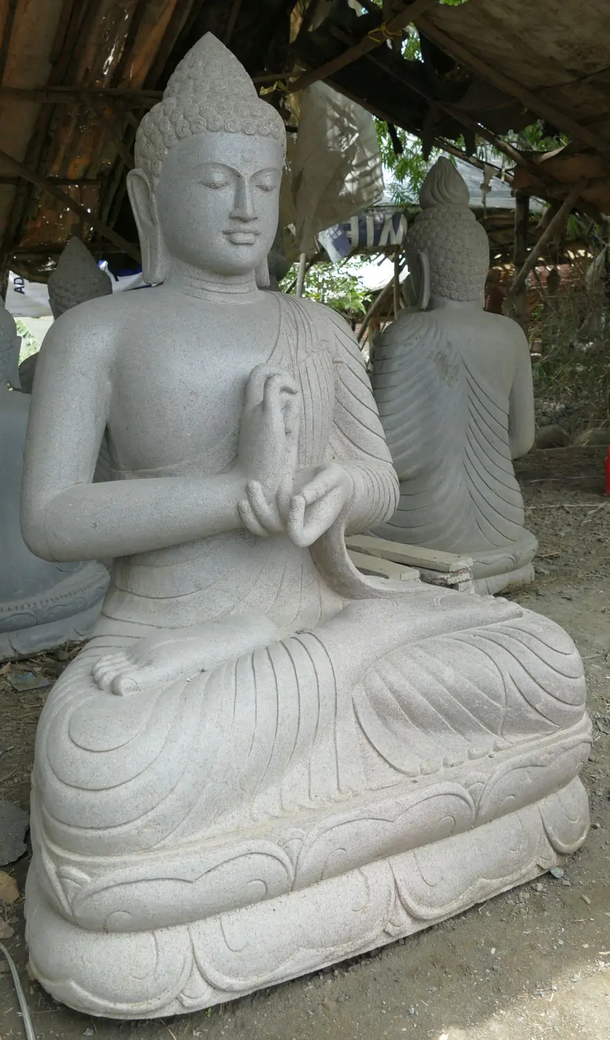  Product image 5 of the product “Seated Buddha made of Riverstone in Dharmachakra gesture of wheel of the teaching of the Dharma, H.135 cm. ”